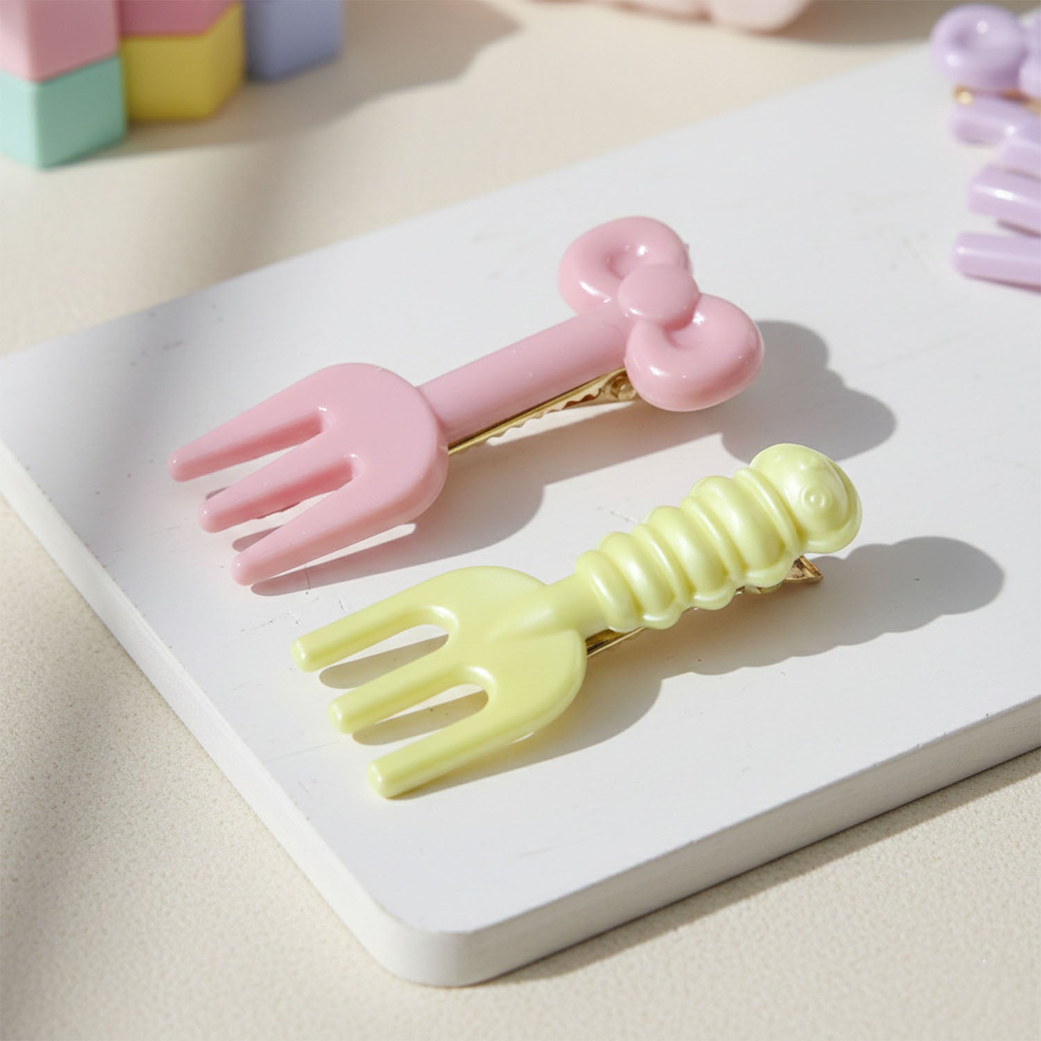 Cute Mini Fork Shaped Hair Clips Set For Girls And Women (4 Pc)