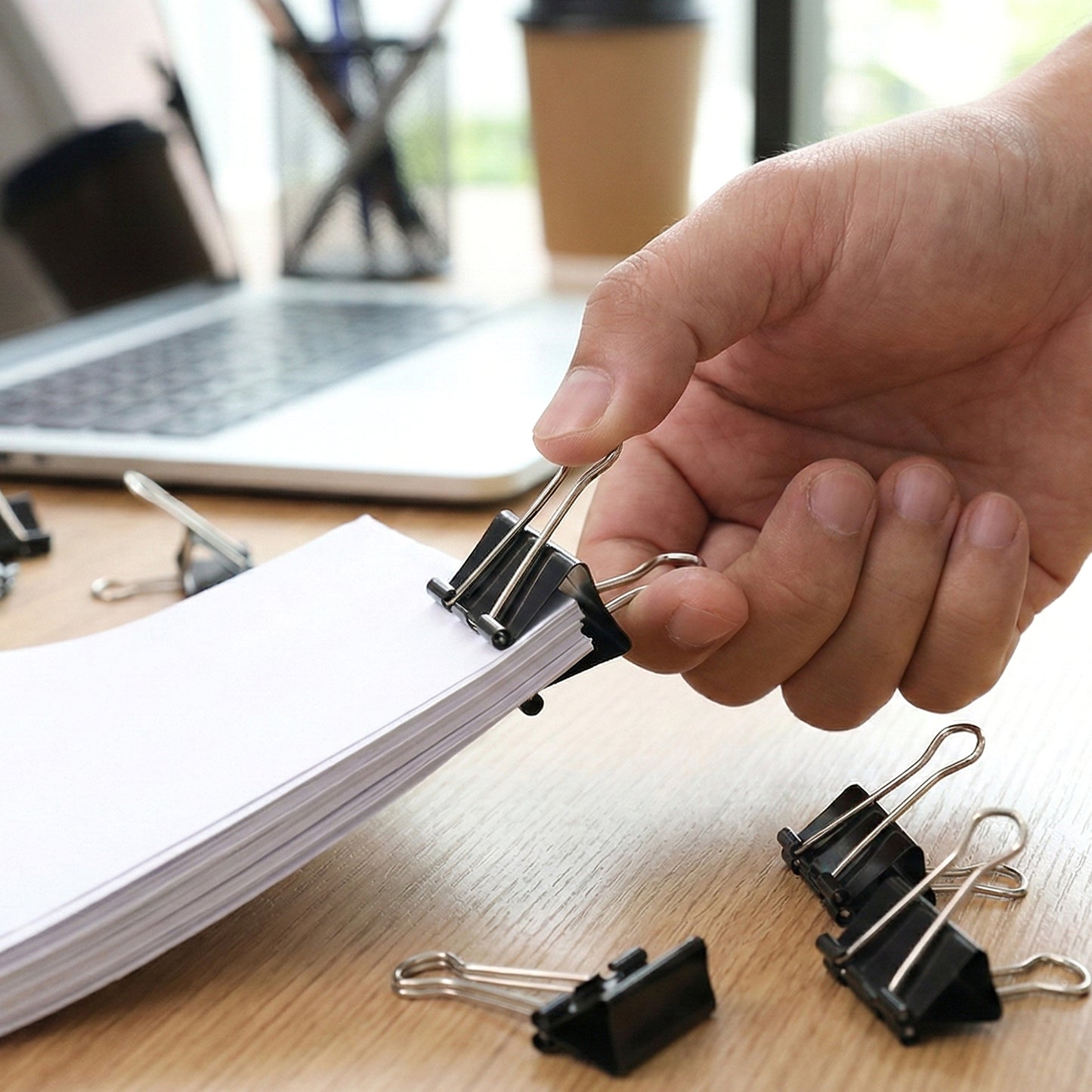 Black Metal Binder Clips (19 Mm 12 Pieces Set)