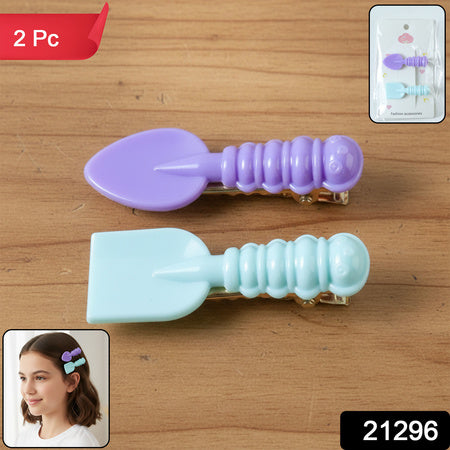 Cute Mini Spade  Leaf Shape Hair Clip Set (2 Pc)