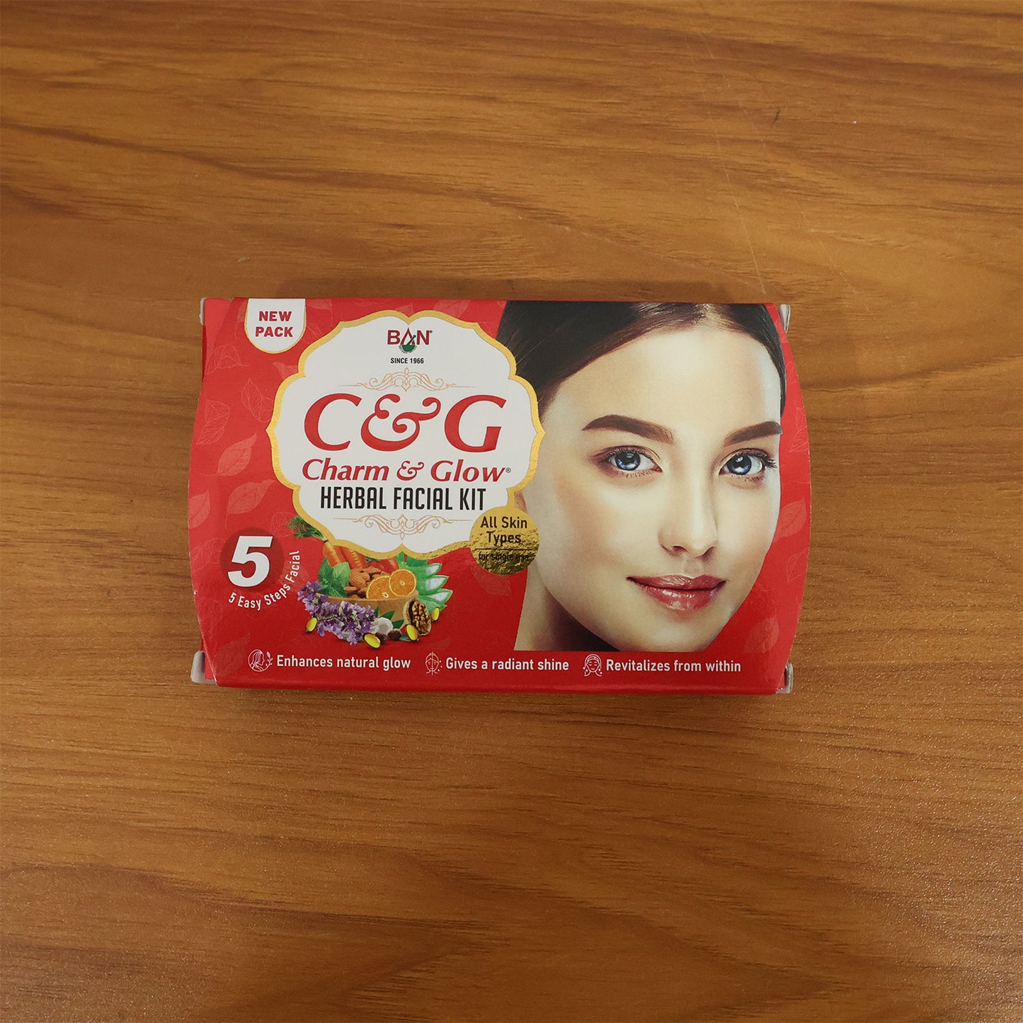 Charm  Glow 5-step Herbal Facial Kit (1 Pc)