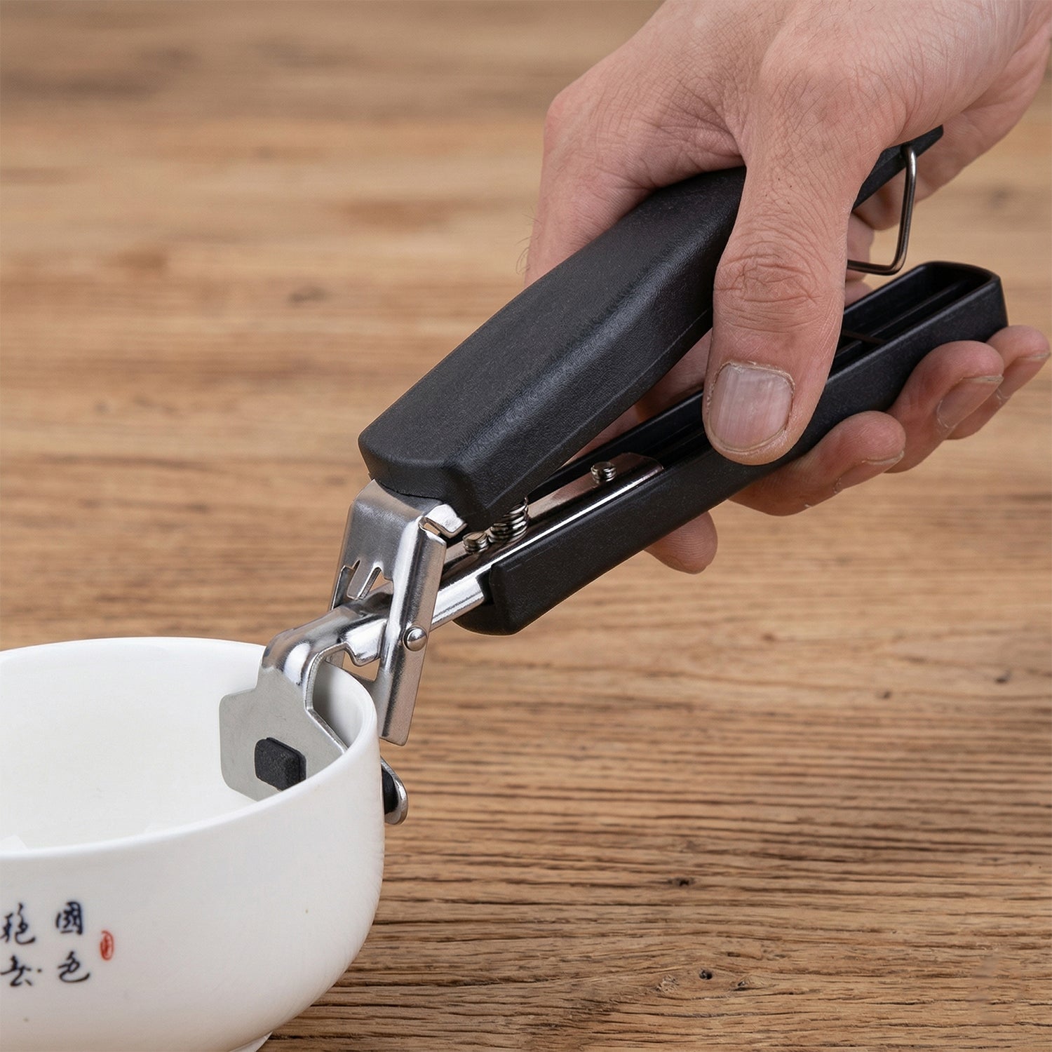 Heavy Duty Universal Pot Pan Gripper Clamp (1 Pc)