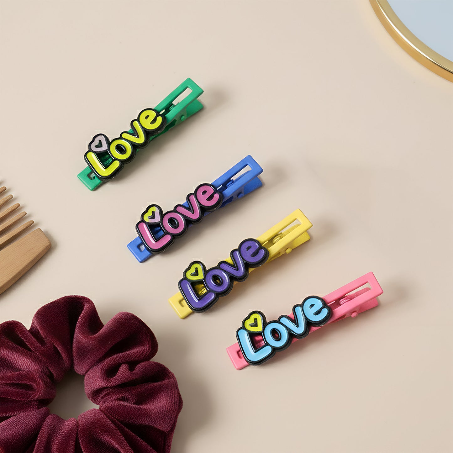 Decorative Hair Clip Set (4 Pc)